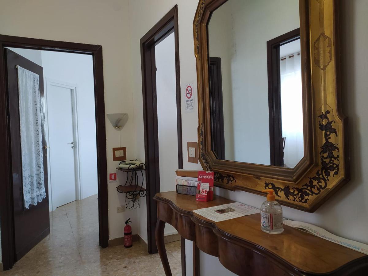 La Terrazza Su Monza Casa Vacanze Exterior photo